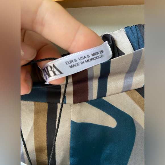 🦋 2/$20 Zara psychedelic sheer pants NWT - Picture 7 of 7